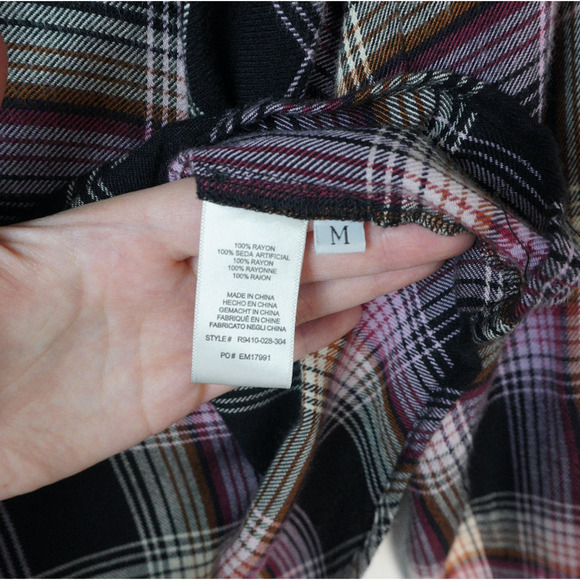 Anthropologie Cloth & Stone Charley Plaid Soft V Neck Flannel EUC Sz M - Picture 8 of 9
